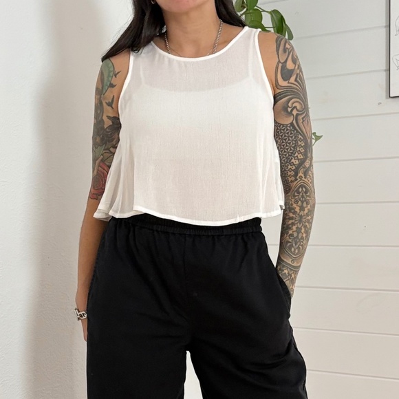 Elan semi sheer flowy tank top - Picture 1 of 6